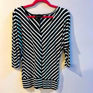 White House Black Market Tunic Top Black/White Striped V-Neck. Worn a few times